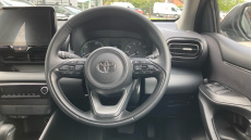 Toyota Yaris 1.5 Hybrid Icon 5dr CVT Hybrid Hatchback